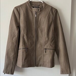 Elegant Tan Leather Jacket for Women